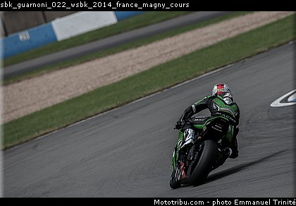 sbk_guarnoni_022_wsbk_2014_france_magny_cours.jpg