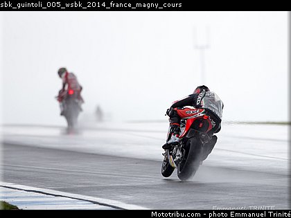 sbk_guintoli_005_wsbk_2014_france_magny_cours.jpg