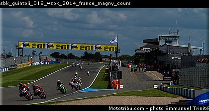 sbk_guintoli_018_wsbk_2014_france_magny_cours.jpg