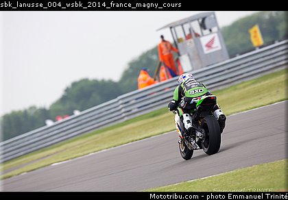 sbk_lanusse_004_wsbk_2014_france_magny_cours.jpg