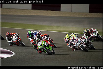 sbk_024_wsbk_2014_qatar_losail.jpg