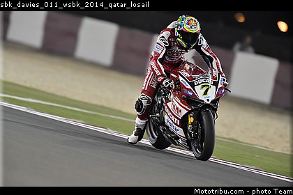 sbk_davies_011_wsbk_2014_qatar_losail.jpg