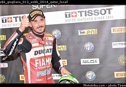 sbk_giugliano_012_wsbk_2014_qatar_losail.jpg