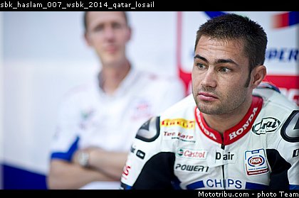 sbk_haslam_007_wsbk_2014_qatar_losail.jpg