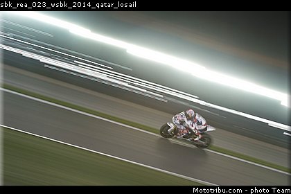 sbk_rea_023_wsbk_2014_qatar_losail.jpg