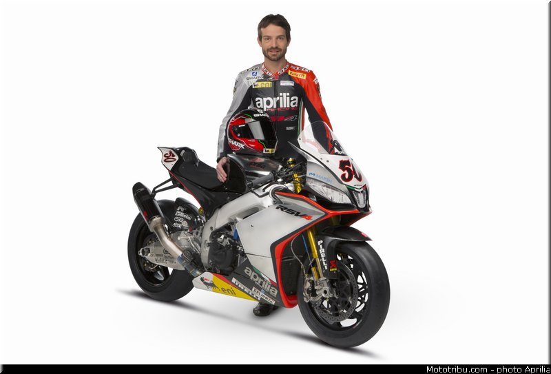 guintoli_09_wsbk_2014_team_aprilia