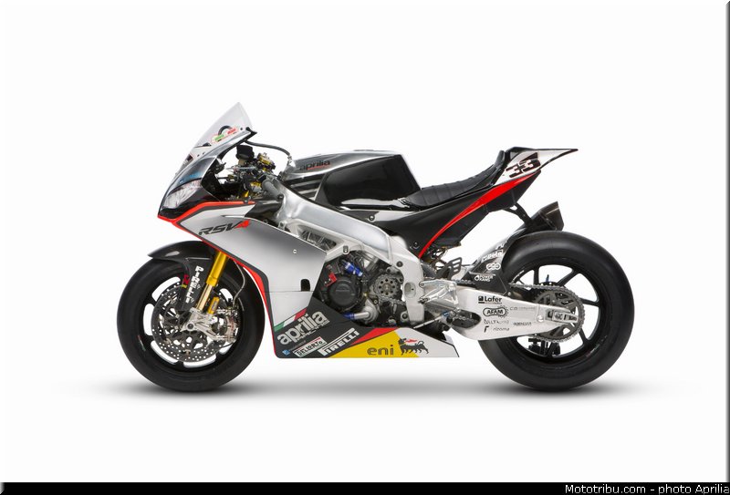 melandri_04_wsbk_2014_team_aprilia