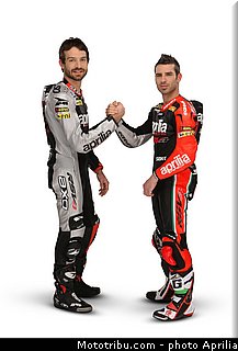 team_6_wsbk_2014_team_aprilia.jpg