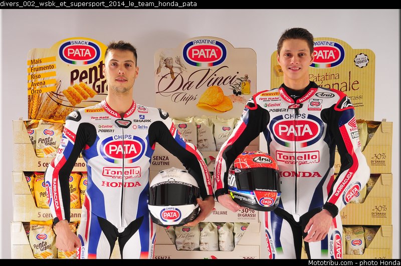divers_002_wsbk_et_supersport_2014_le_team_honda_pata
