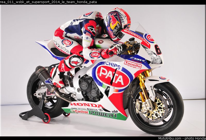 rea_011_wsbk_et_supersport_2014_le_team_honda_pata