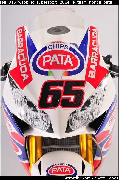 rea_015_wsbk_et_supersport_2014_le_team_honda_pata