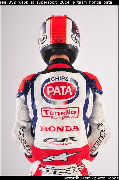 rea_032_wsbk_et_supersport_2014_le_team_honda_pata