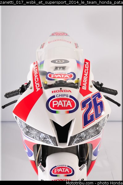 zanetti_017_wsbk_et_supersport_2014_le_team_honda_pata