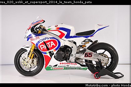 rea_020_wsbk_et_supersport_2014_le_team_honda_pata.jpg