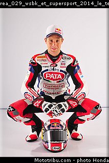 rea_029_wsbk_et_supersport_2014_le_team_honda_pata.jpg