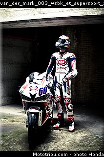 van_der_mark_003_wsbk_et_supersport_2014_le_team_honda_pata.jpg