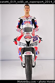 zanetti_019_wsbk_et_supersport_2014_le_team_honda_pata.jpg