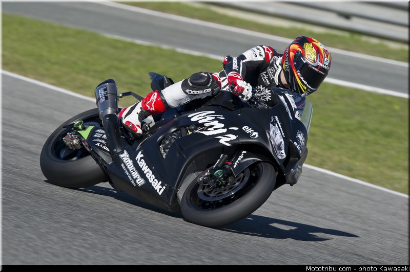 baz_16_wsbk_2014_team_kawasaki
