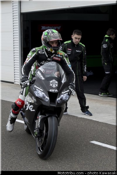 salom_02_wsbk_2014_team_kawasaki