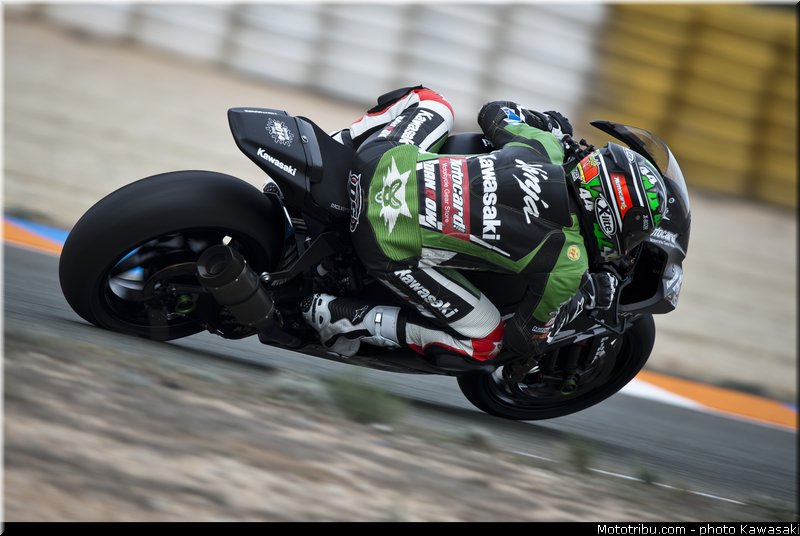 salom_10_wsbk_2014_team_kawasaki