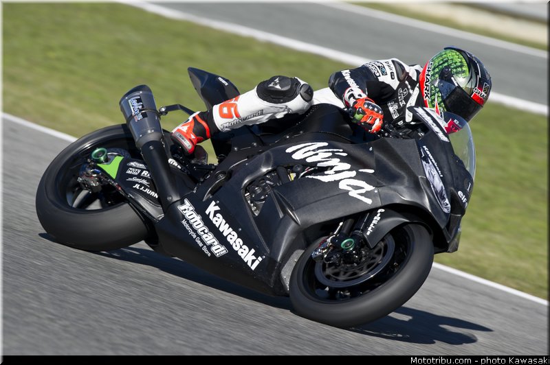 sykes_23_wsbk_2014_team_kawasaki