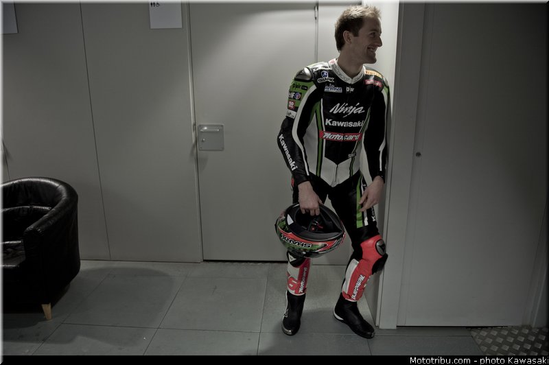 sykes_26_wsbk_2014_team_kawasaki