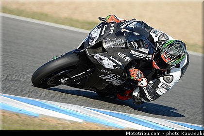 sykes_02_wsbk_2014_team_kawasaki.jpg