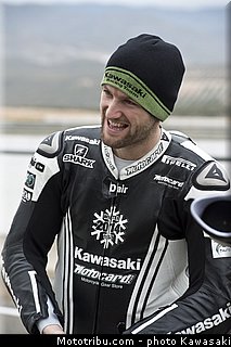 sykes_11_wsbk_2014_team_kawasaki.jpg