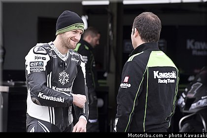 sykes_13_wsbk_2014_team_kawasaki.jpg