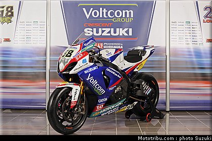 laverty_m_25_wsbk_2014_team_suzuki.jpg