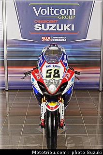 laverty_m_32_wsbk_2014_team_suzuki.jpg