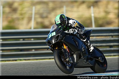 laverty_m_39_wsbk_2014_team_suzuki.jpg