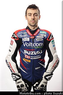 laverty_m_45_wsbk_2014_team_suzuki.jpg