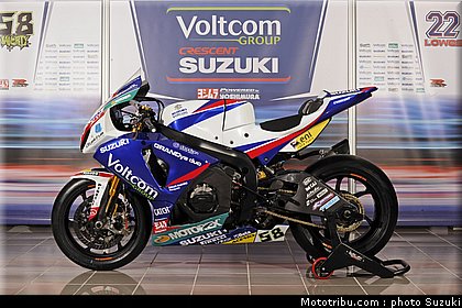 laverty_m_46_wsbk_2014_team_suzuki.jpg