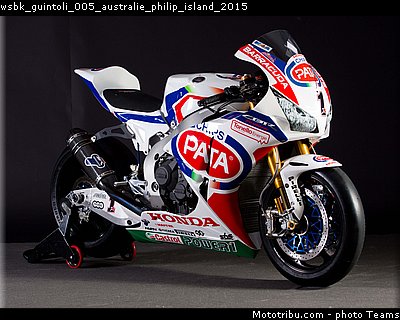 wsbk_guintoli_005_australie_philip_island_2015.jpg