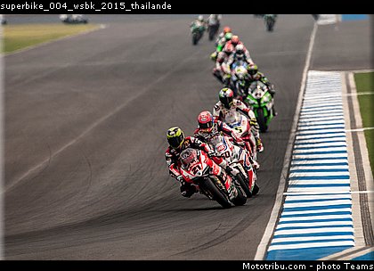 superbike_004_wsbk_2015_thailande.jpg