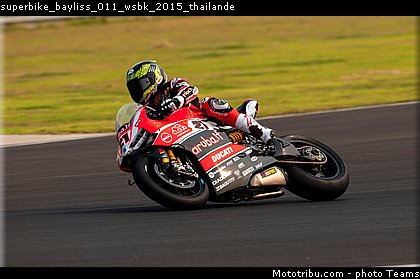 superbike_bayliss_011_wsbk_2015_thailande.jpg