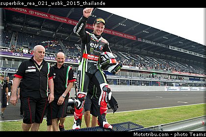superbike_rea_021_wsbk_2015_thailande.jpg