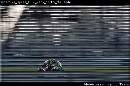 superbike_sykes_002_wsbk_2015_thailande.jpg