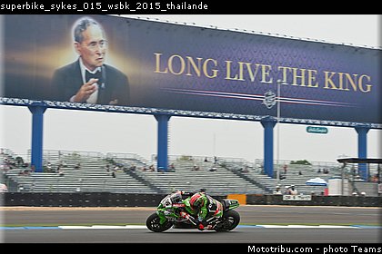 superbike_sykes_015_wsbk_2015_thailande.jpg