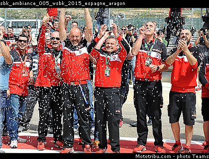 sbk_ambiance_005_wsbk_2015_espagne_aragon.jpg