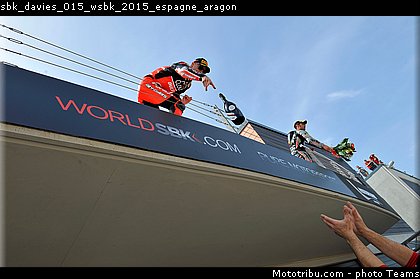 sbk_davies_015_wsbk_2015_espagne_aragon.jpg