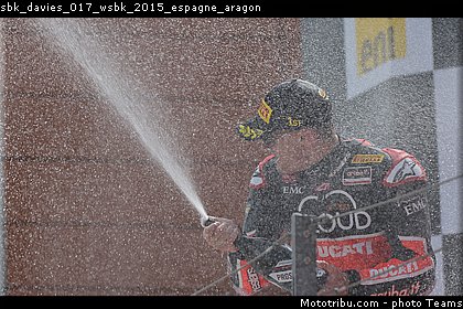 sbk_davies_017_wsbk_2015_espagne_aragon.jpg