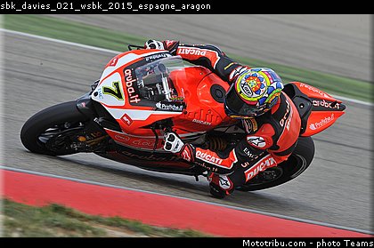 sbk_davies_021_wsbk_2015_espagne_aragon.jpg