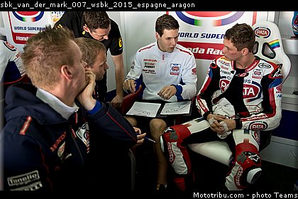 sbk_van_der_mark_007_wsbk_2015_espagne_aragon.jpg
