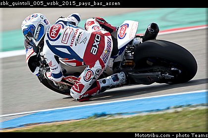 sbk_guintoli_005_wsbk_2015_pays_bas_assen.jpg