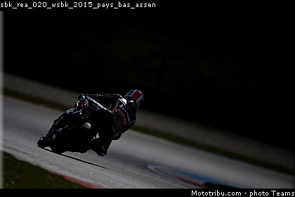 sbk_rea_020_wsbk_2015_pays_bas_assen.jpg