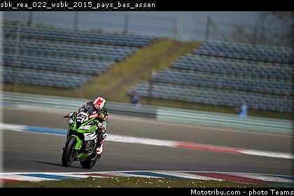 sbk_rea_022_wsbk_2015_pays_bas_assen.jpg