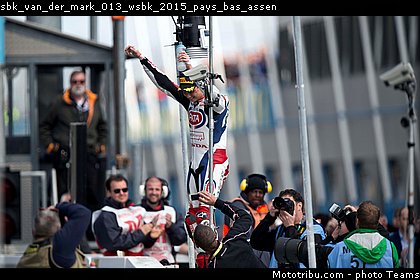 sbk_van_der_mark_013_wsbk_2015_pays_bas_assen.jpg