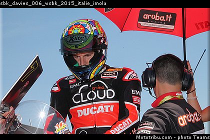 sbk_davies_006_wsbk_2015_italie_imola.jpg